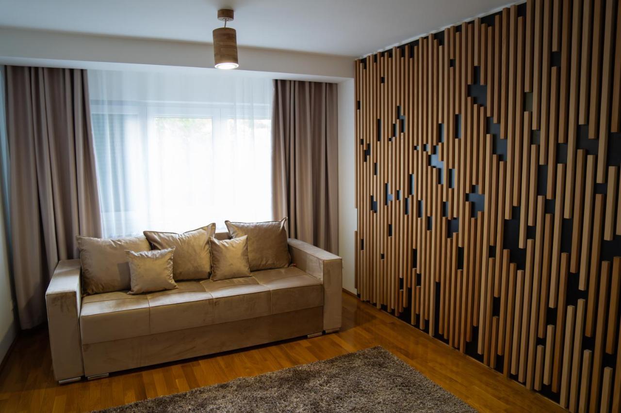 Ultracentral Golden Apartament 1 Σουκεάβα Εξωτερικό φωτογραφία
